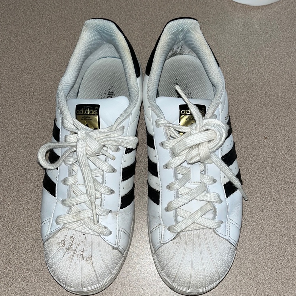 Adidas Superstar